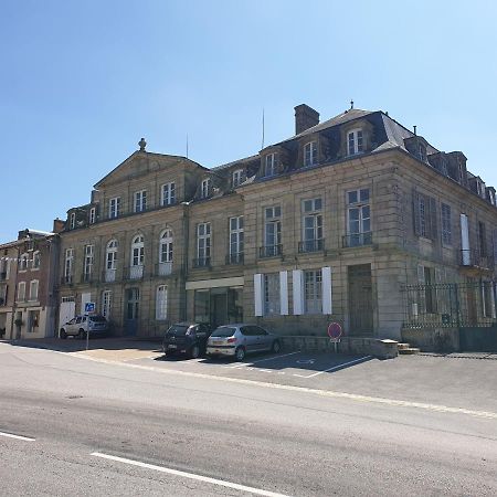 Le Chateau Châteauponsac Zewnętrze zdjęcie