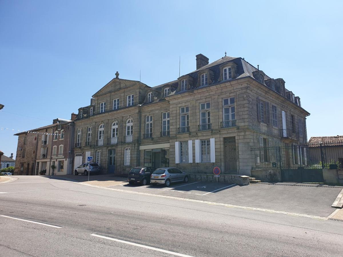 Le Chateau Châteauponsac Zewnętrze zdjęcie